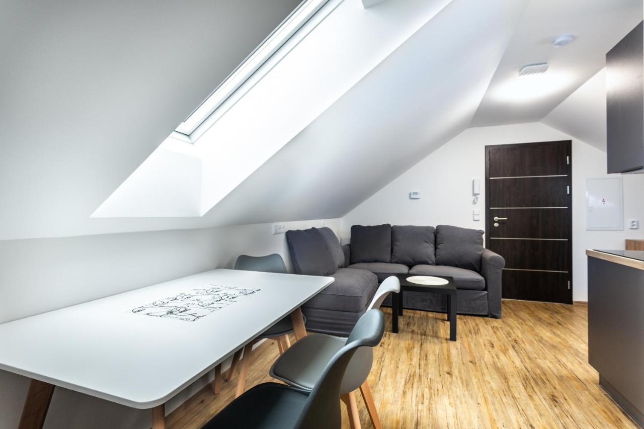 Plessberg Plesivec Apartment