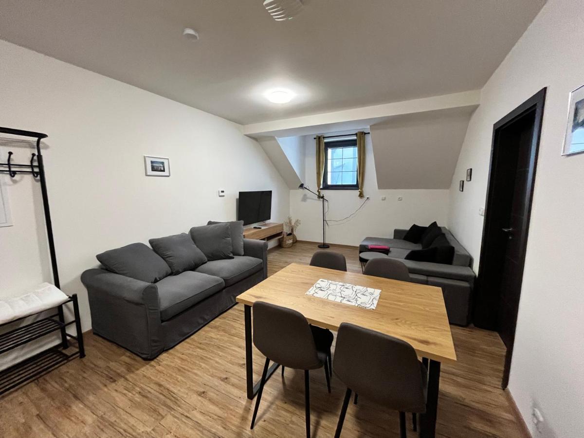 Plessberg Plesivec Apartment Abertamy